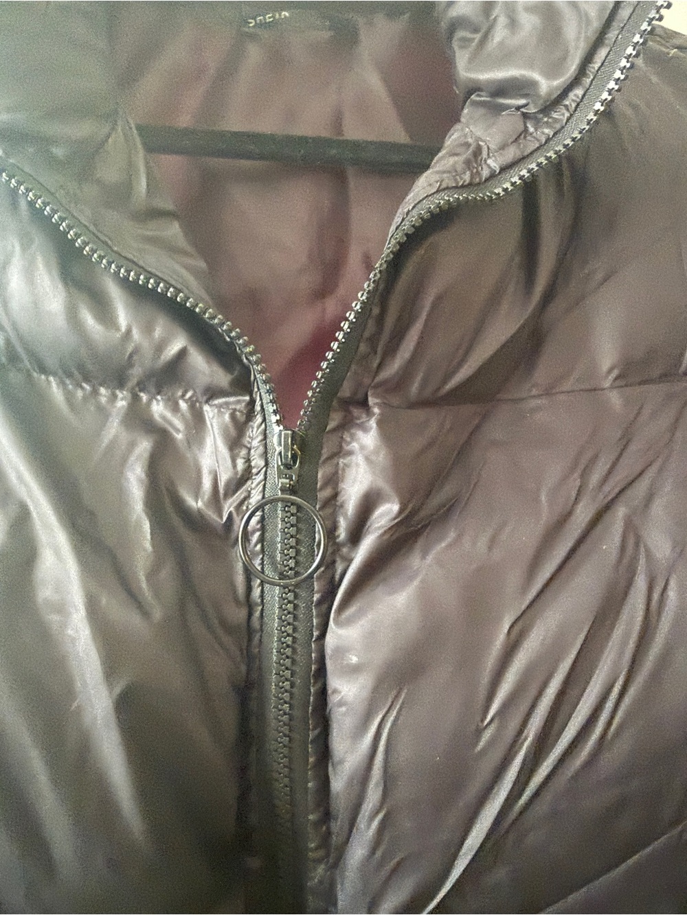 SHEIN Black Puffer Vest - Picture 2 of 4